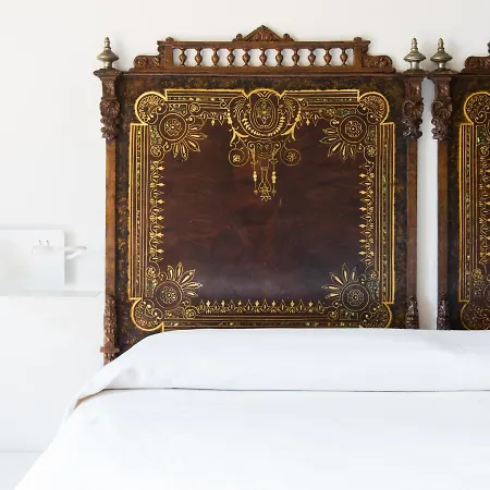 Ravesi Otel Malfa (Salina)