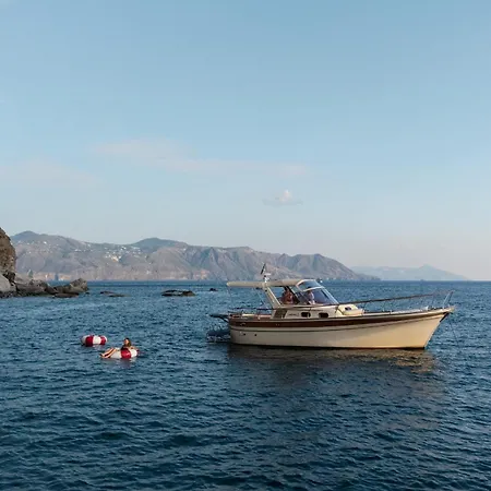 Ravesi 3* Malfa (Salina)