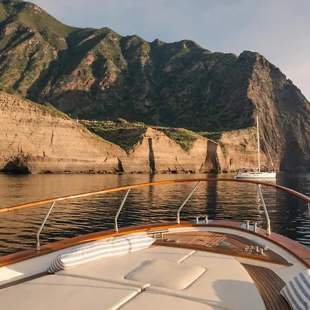 Ξενοδοχείο Ravesi Malfa (Salina)