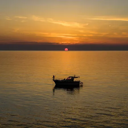 Ravesi 3* Malfa (Salina)