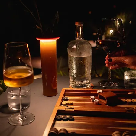 Ξενοδοχείο Ravesi 3*