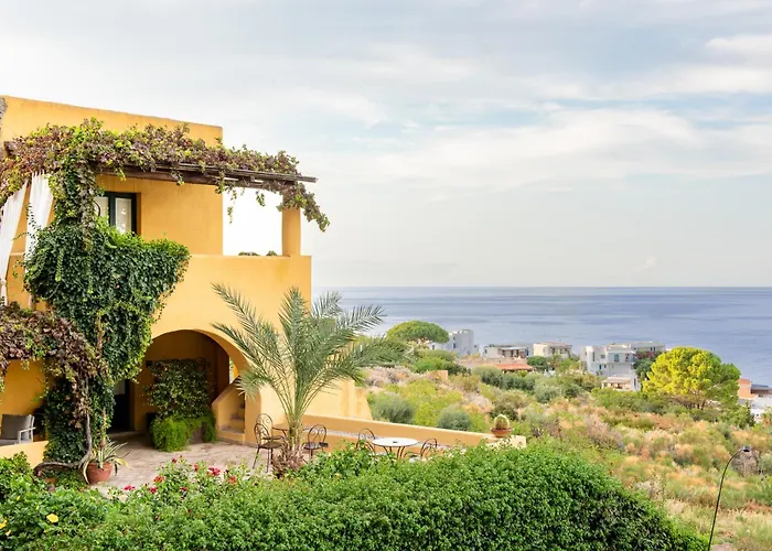 Ravesi Hotel Malfa (Salina)