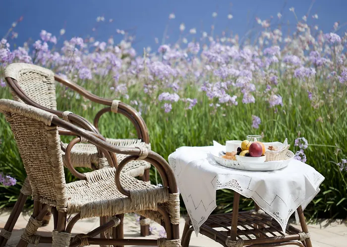 Ravesi 3* Malfa (Salina)