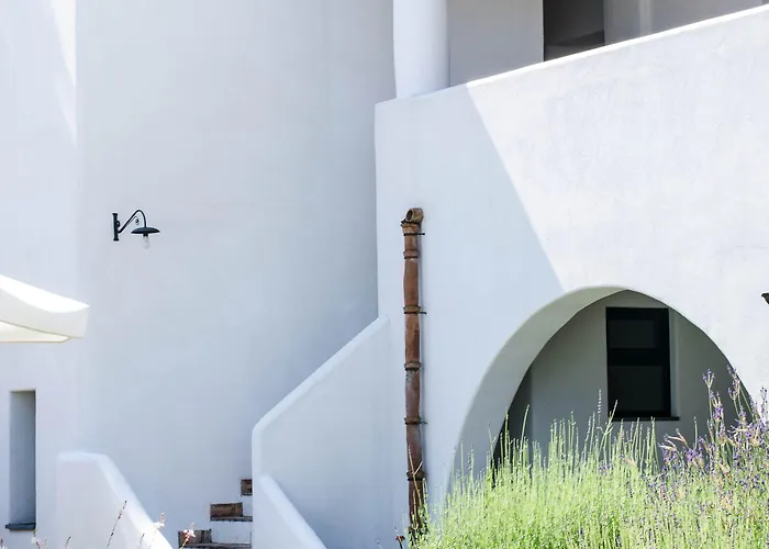 Ravesi 3* Malfa (Salina)