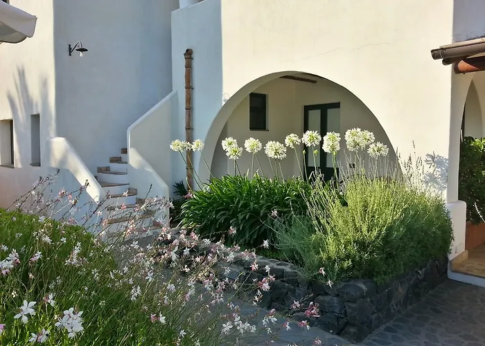 Ravesi Malfa (Salina)